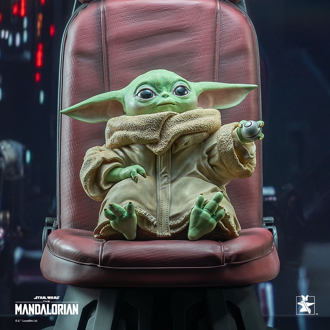 Gentle Giant Star Wars The Child In Chair 1/2 Scale Milestones Statue